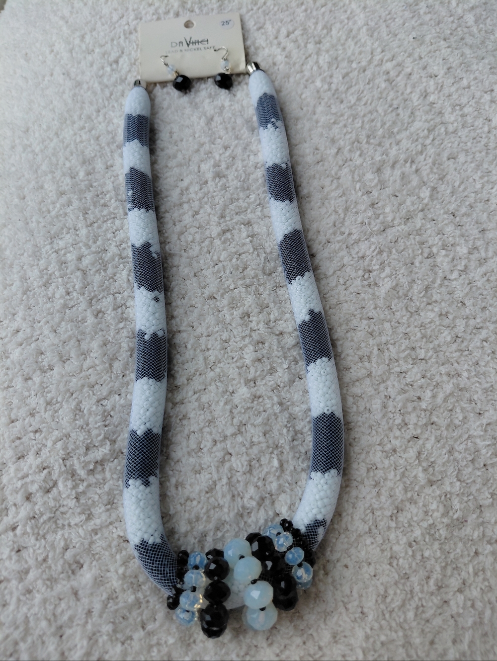 Vintage Style Black & White Checkered Mesh Bead Necklace  Pendant Earrings Set